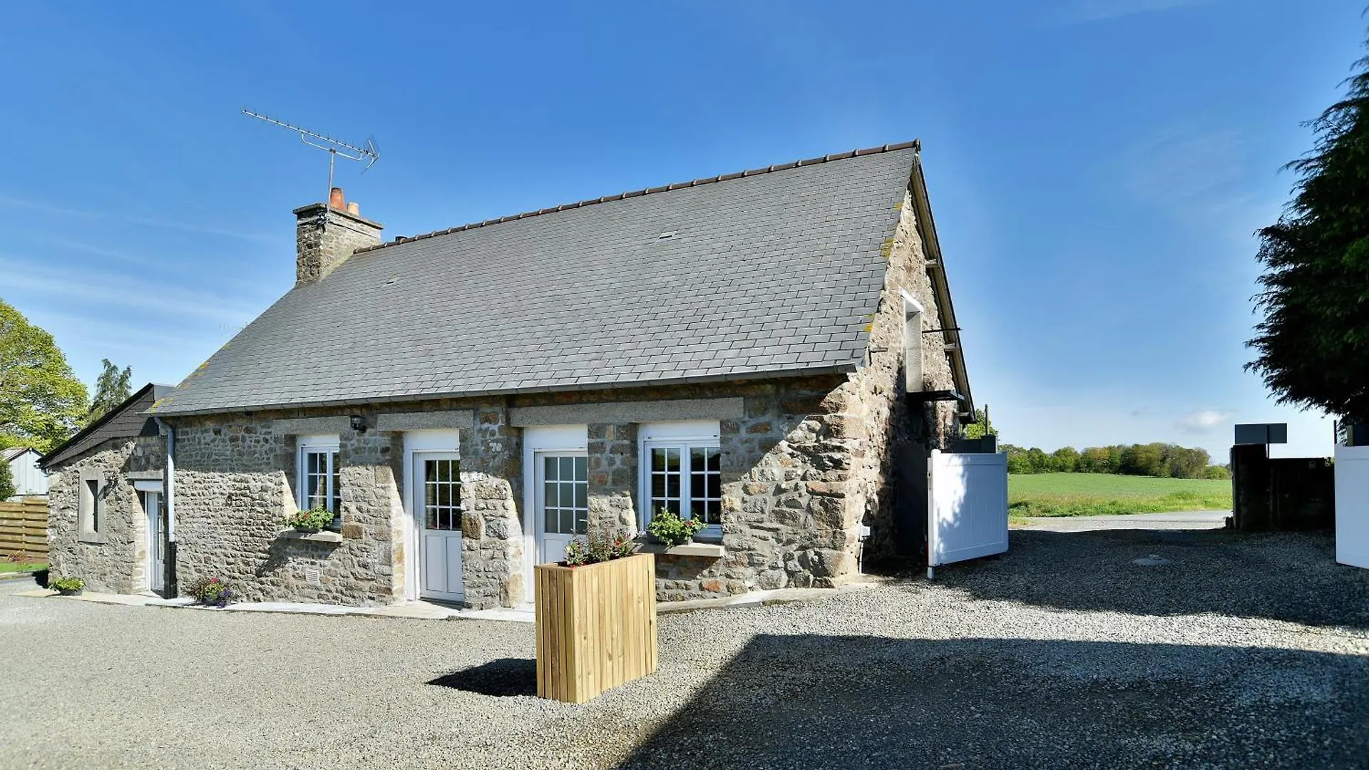 Holiday home Gite De La Bosse Besnard Saint-Marcan