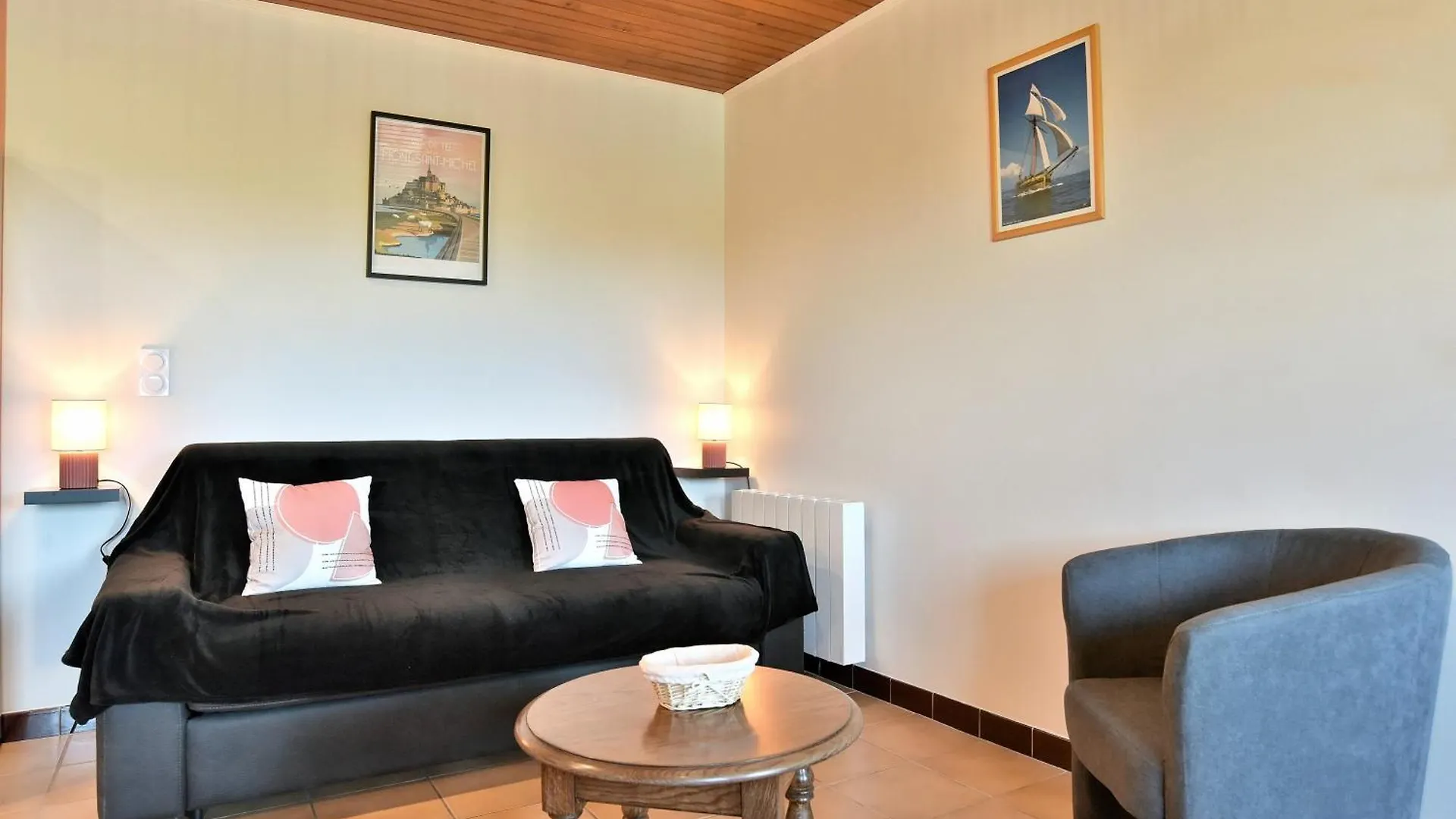 Gite De La Bosse Besnard Saint-Marcan Holiday home